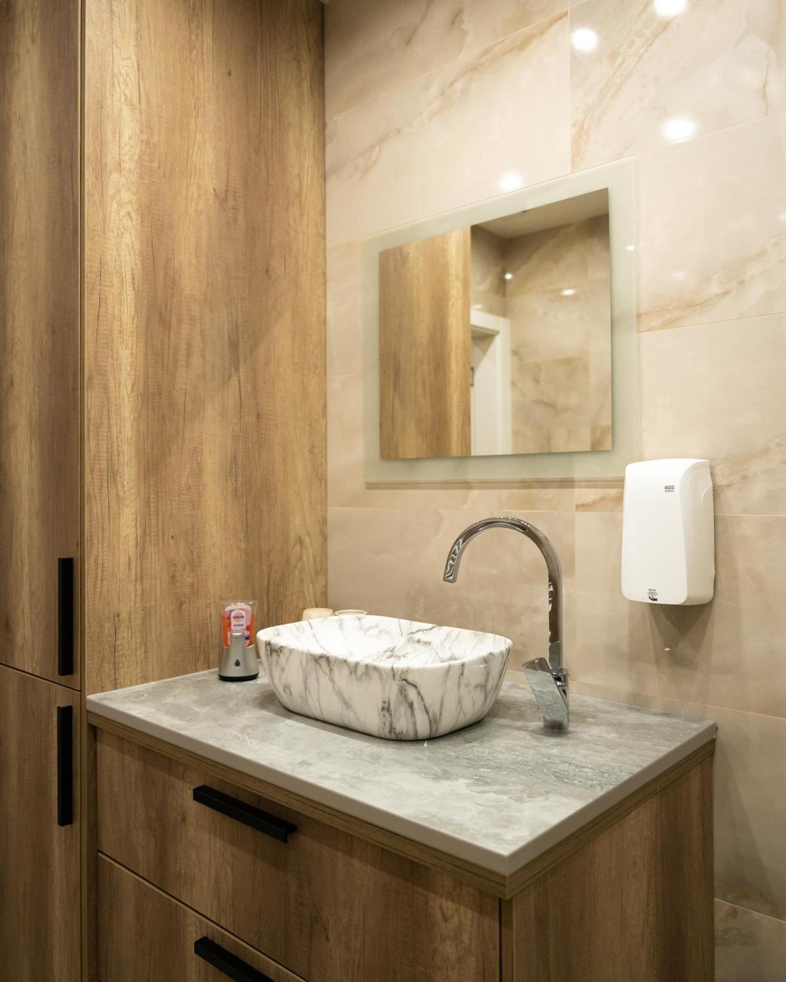 Ema, Asja, Eda Apartments Зениця Екстер'єр фото