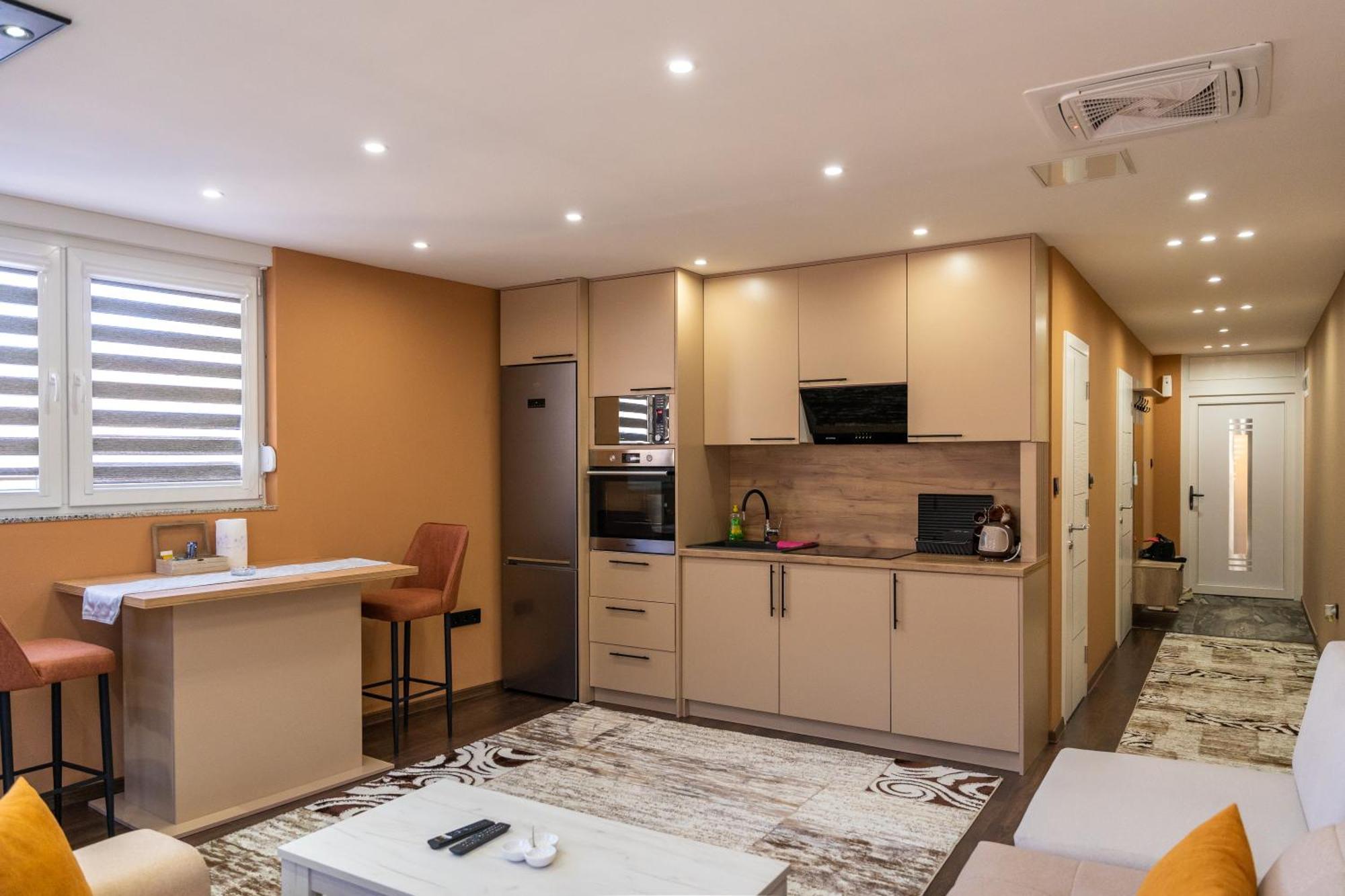 Ema, Asja, Eda Apartments Зениця Екстер'єр фото